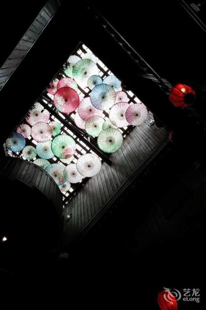 Fenghuang Waitin For You Inn Buitenkant foto